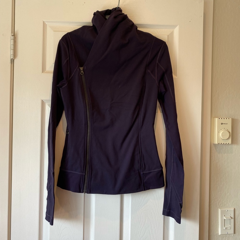 LuluLemon Woman’s Jacket